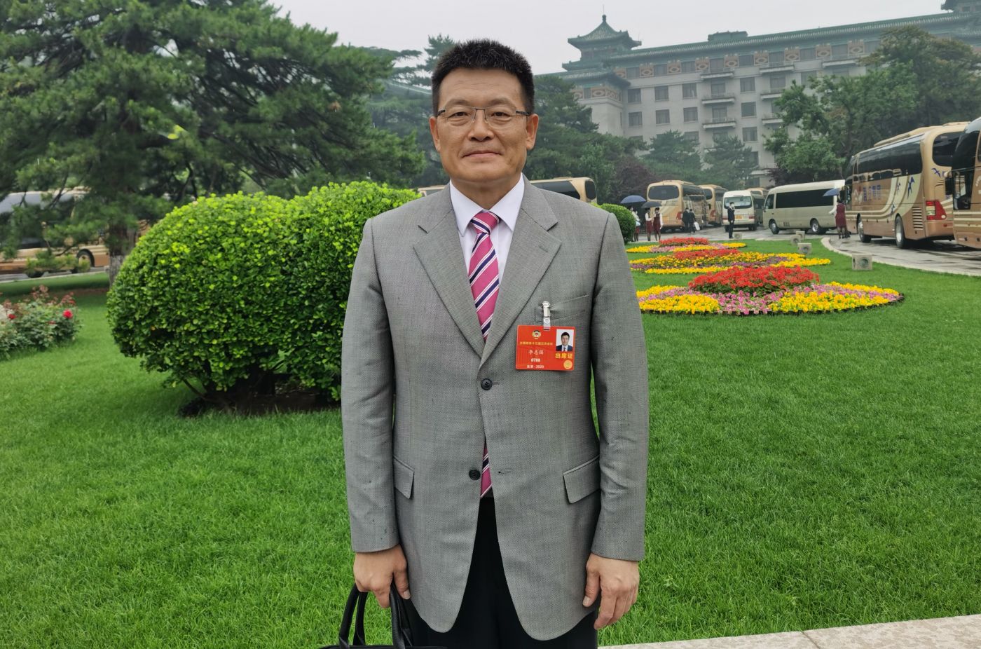 6.全国政协委员、总工业制造院院长、党委副书记李志强